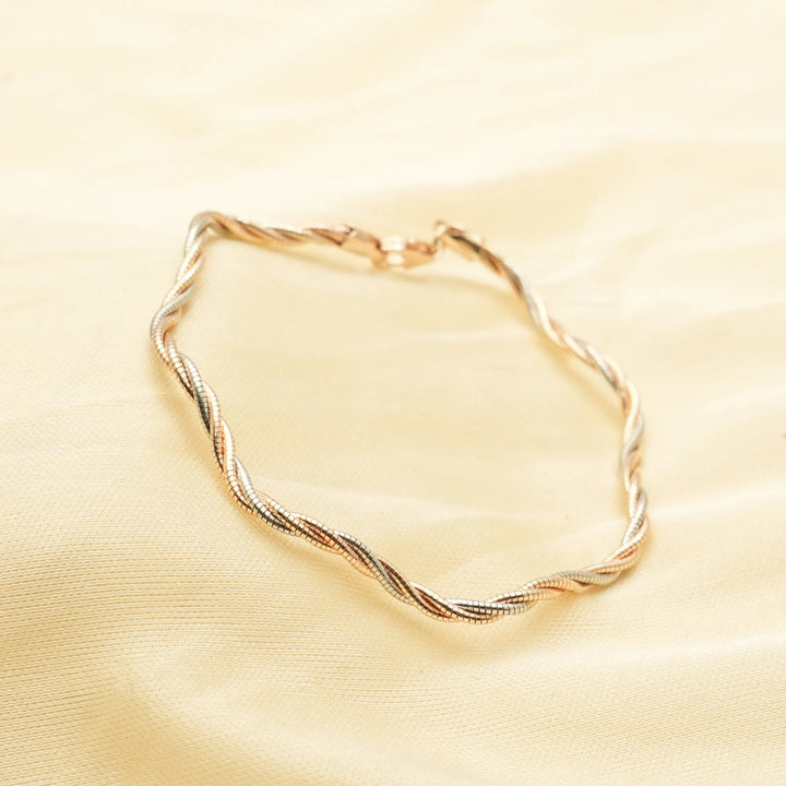 Tricolor Twisted Elegance Kada - tassyasilver.com